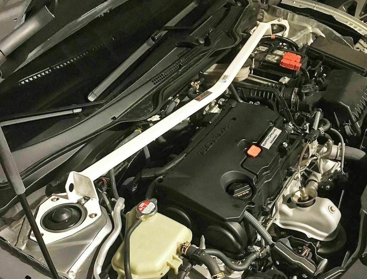 Ultra Racing Strut Bar for Honda Civic FC / FK